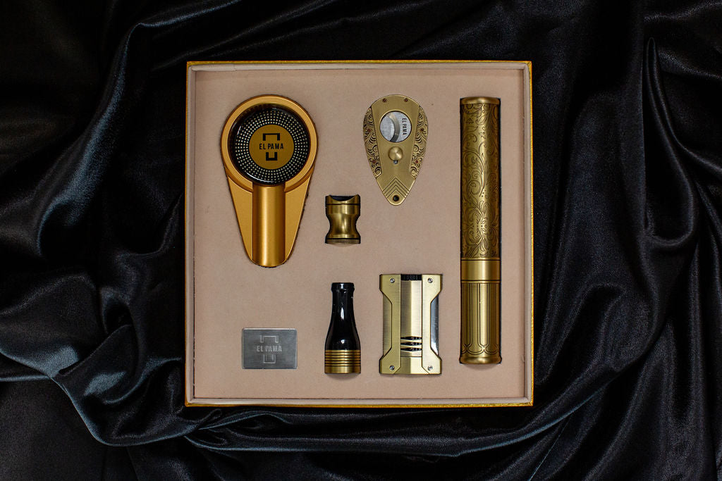 The Gold-Hearted Smoker Set